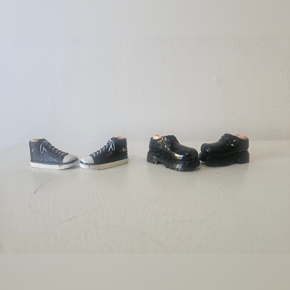 Bratz Boys Doll Shoes Set of 2
